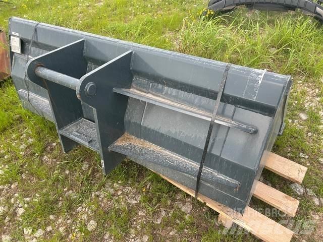 Gehl 72 Bucket Verreikers