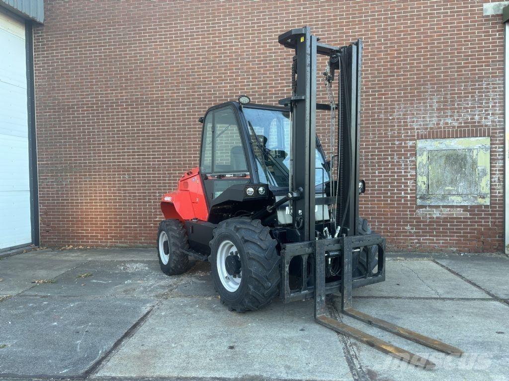Manitou M30-4 Vorkheftruck voor zwaar terrein