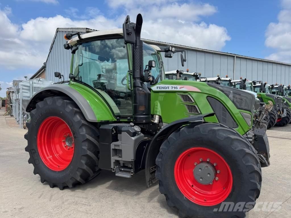 Fendt 716 Power Tractoren