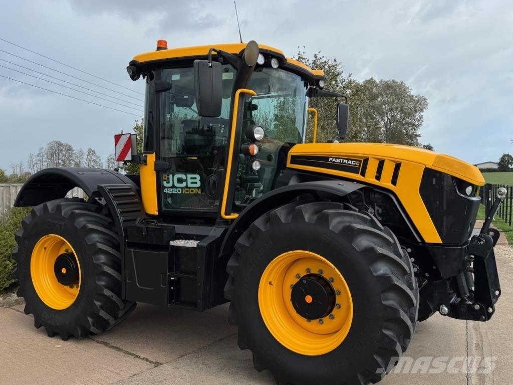JCB 4220 iCON Tractoren