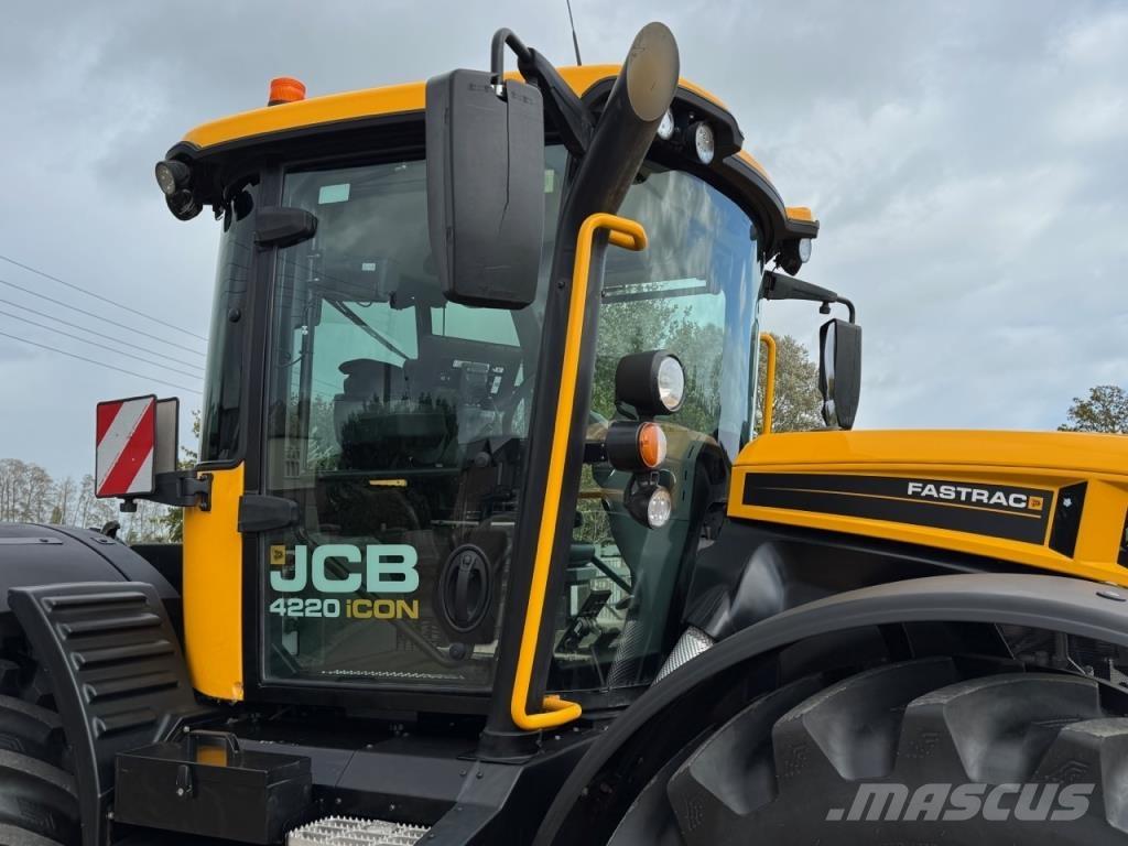JCB 4220 iCON Tractoren