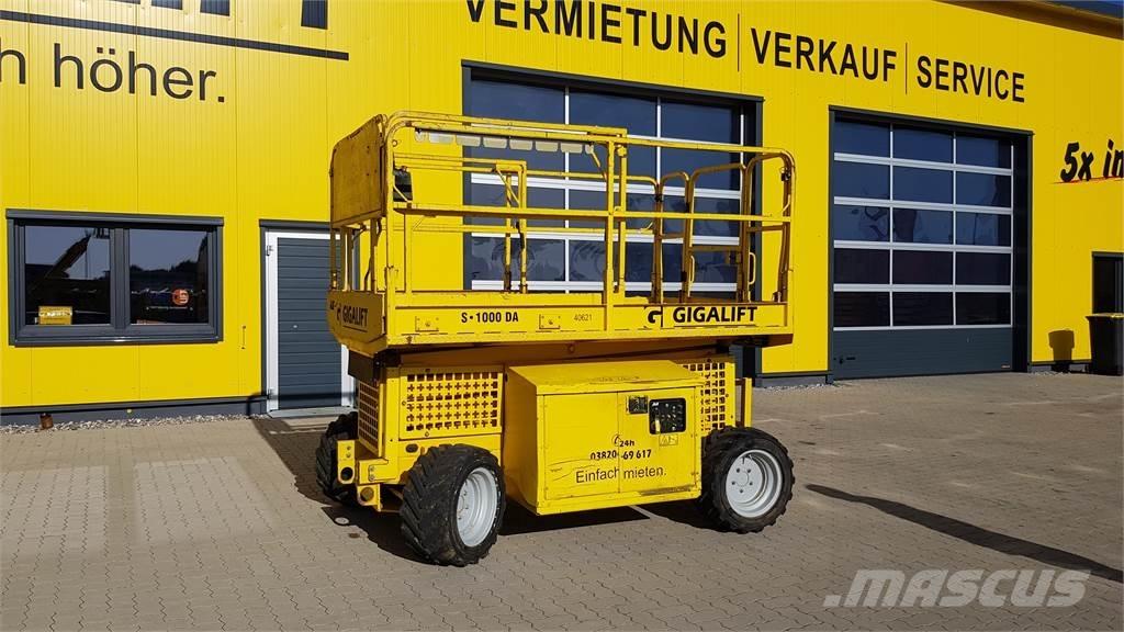 JLG 260 MRT-A Schaarhoogwerkers
