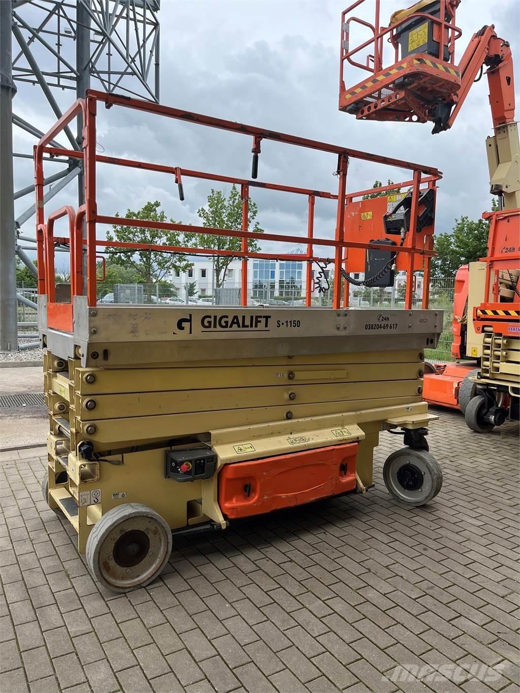 JLG 3246 ES Schaarhoogwerkers