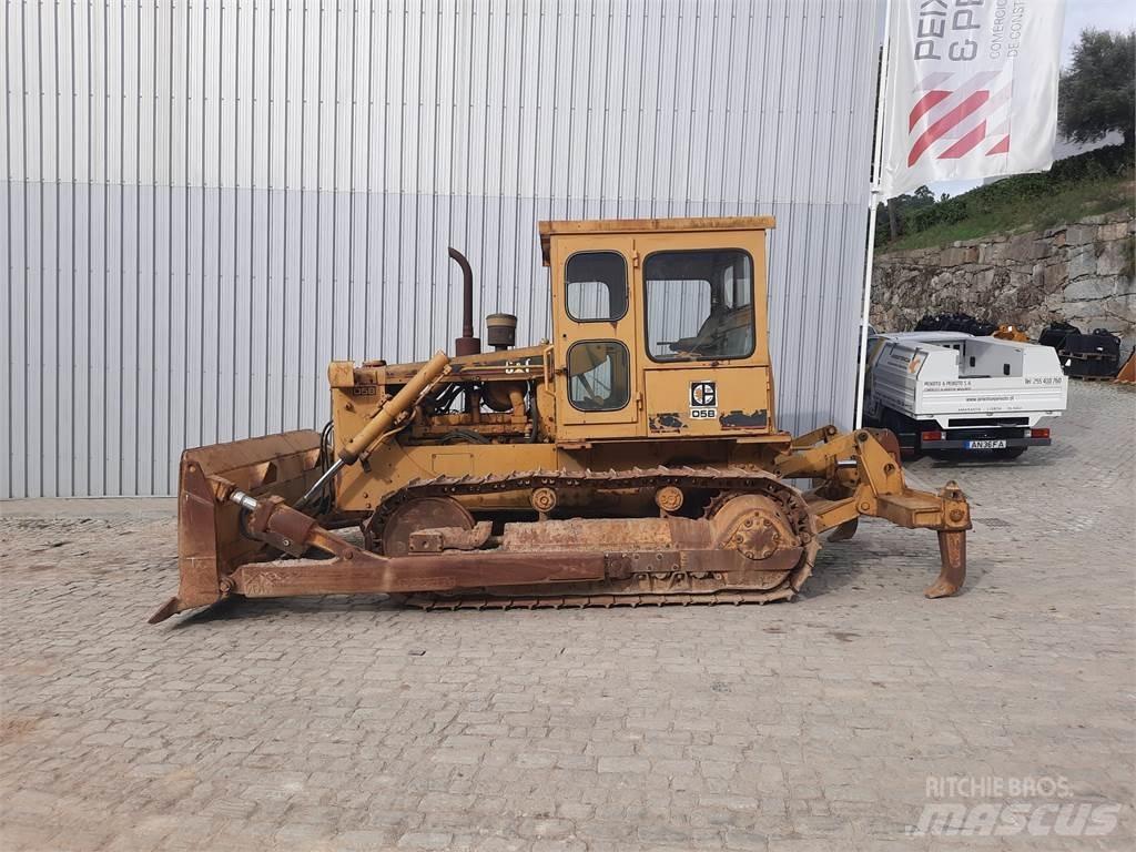 CAT D5B Pijpenleggers