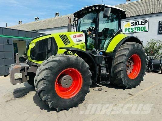 CLAAS AXION 840 Tractoren