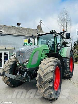Fendt 933 VARIO Tractoren