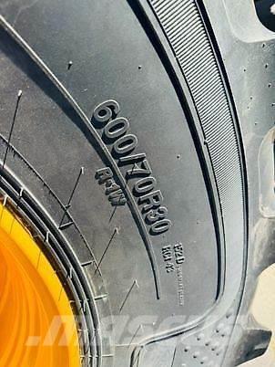 JCB FASTRAC 4220 Tractoren