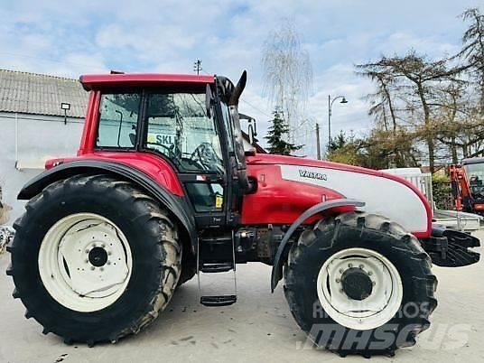Valtra T160 Tractoren