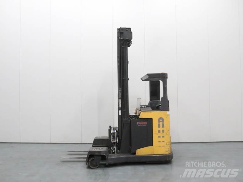 Atlet UFS200 DTFV RG 755 Four-way truck