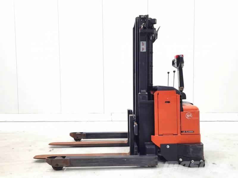 BT LST1350/12 Stapelaar meeloop