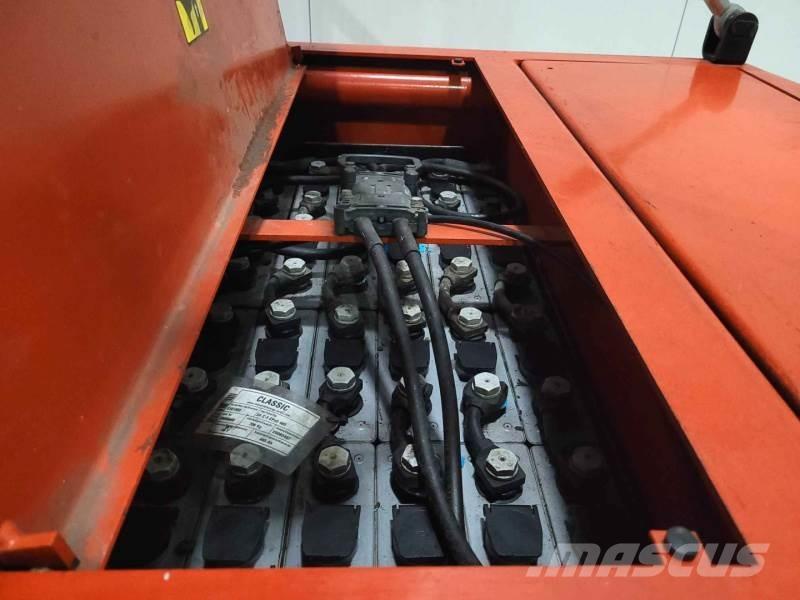 BT OP1000HSE Orderpicker voor middelhoog niveau