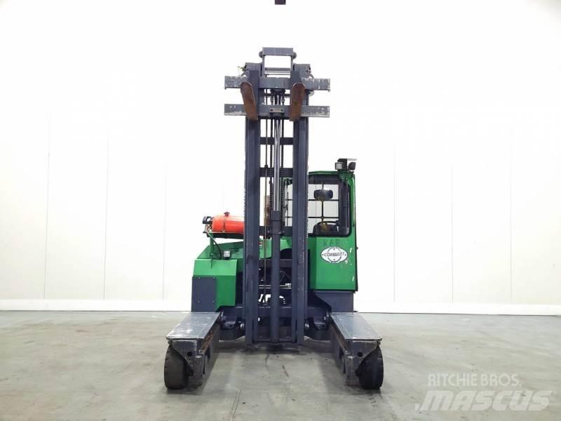 Combilift C4000 Four-way truck
