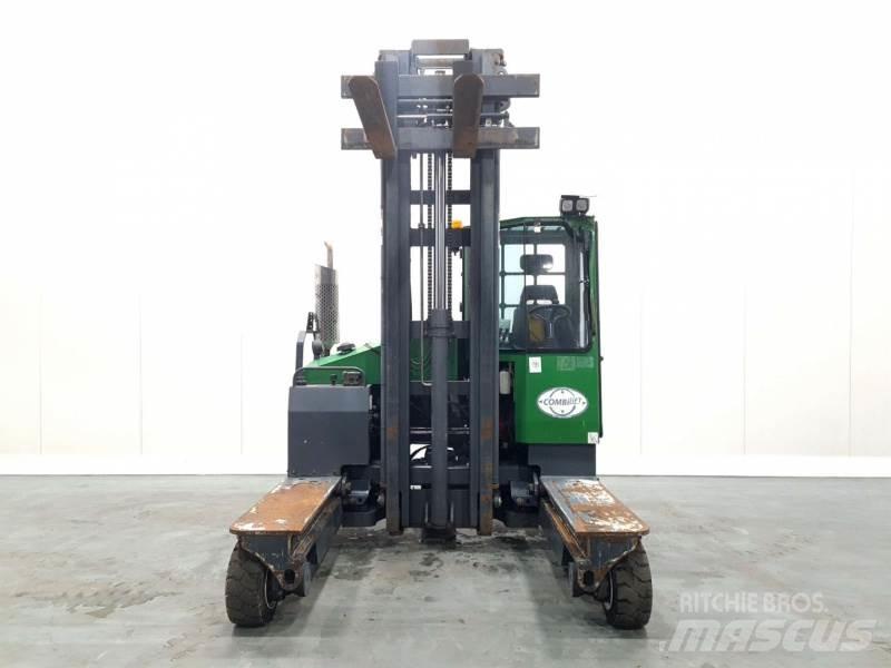 Combilift C4000 Four-way truck