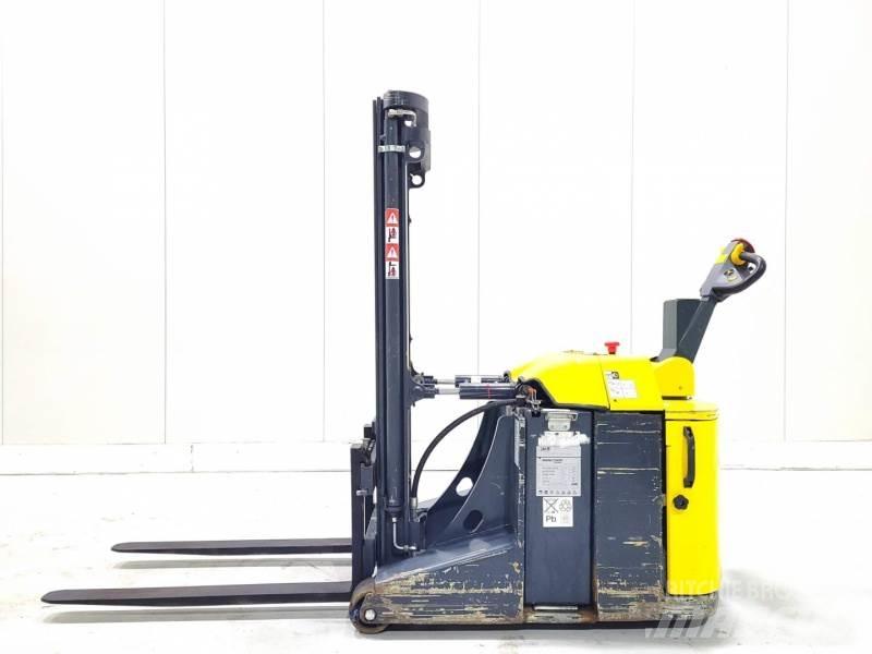 Combilift CS1500 Zelfrijdende stapelaars