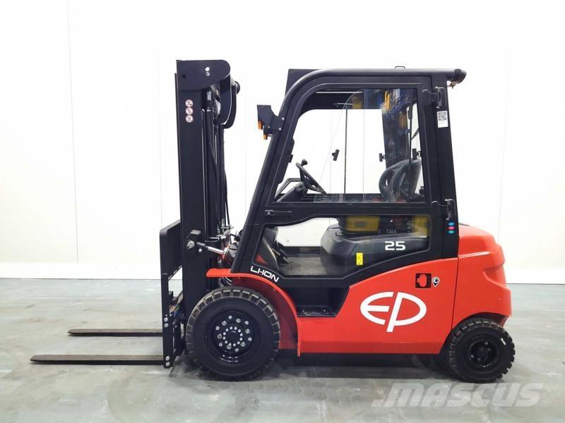 EP EFL253B 205 FC RENTAL Elektrische heftrucks