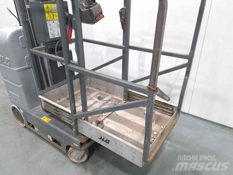 JLG 20MVL Schaarhoogwerkers
