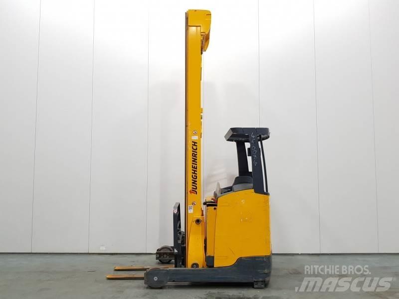 Jungheinrich ETV216 Reachtruck voor hoog niveau