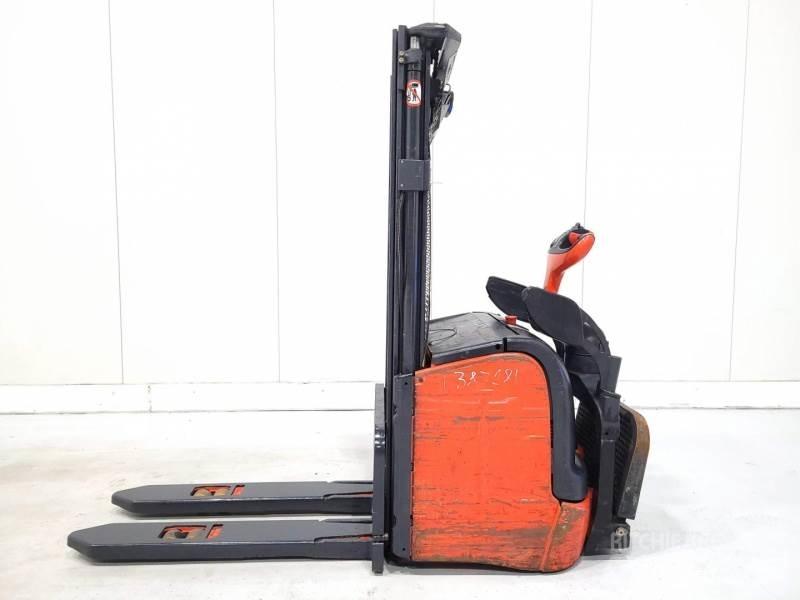 Linde L14 AP Hand stapelaars