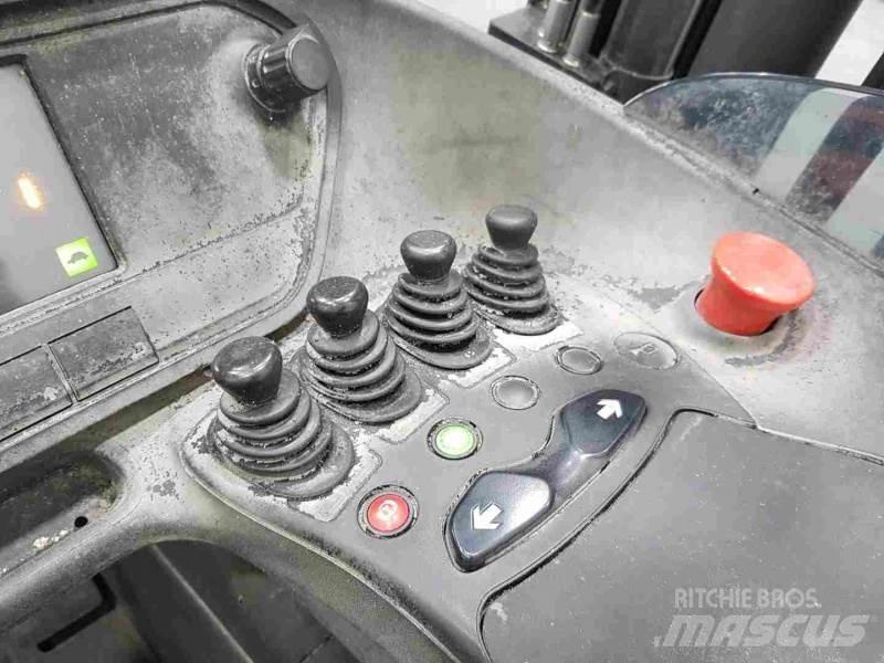 Linde R14 Reachtruck voor hoog niveau