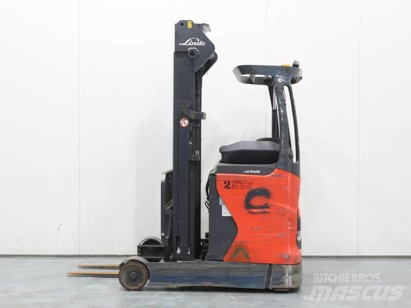 Linde R14-01 1120 Reachtruck voor hoog niveau