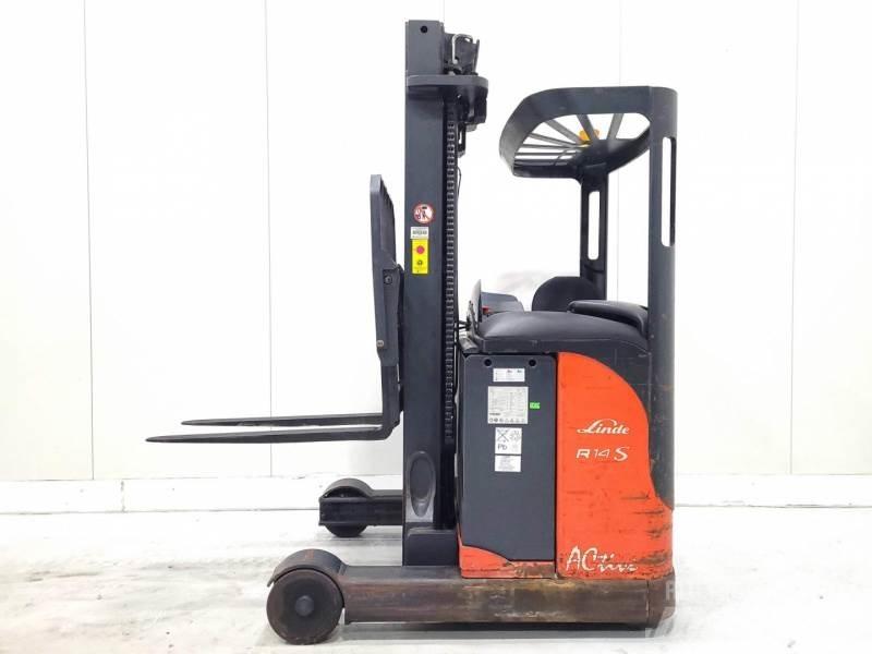 Linde R14-03 Reachtruck voor hoog niveau
