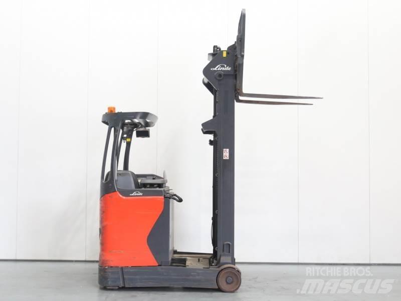 Linde R14 1120 Reachtruck voor hoog niveau