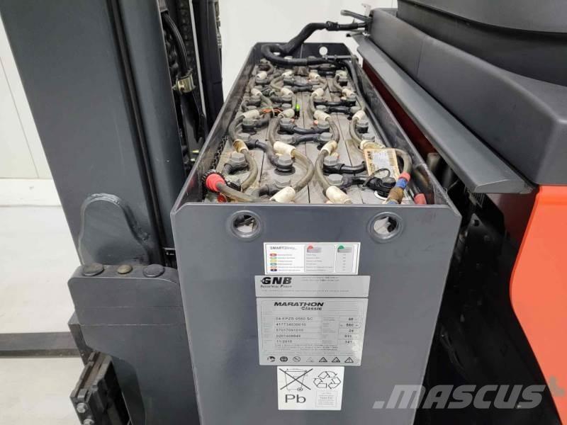 Linde R14G-01 Reachtruck voor hoog niveau