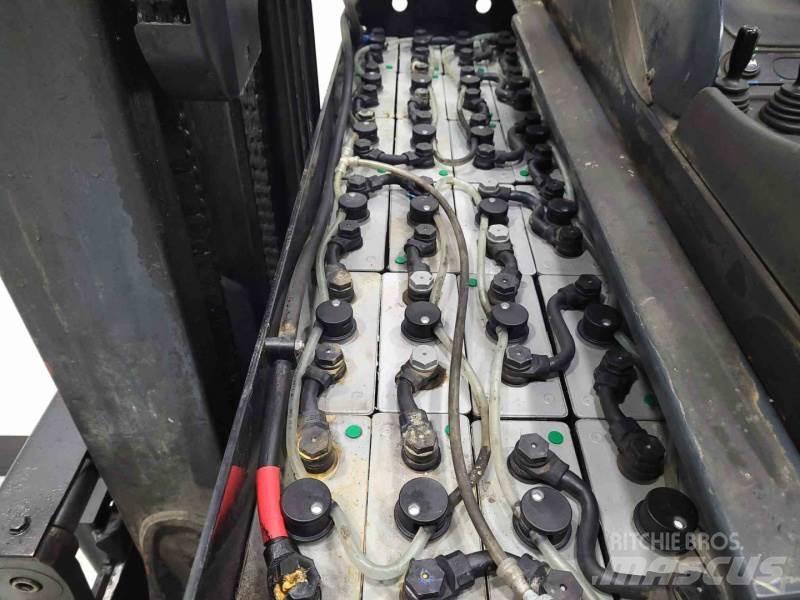 Linde R16 Reachtruck voor hoog niveau