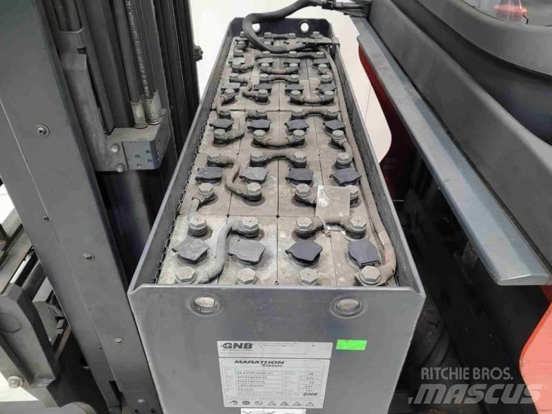 Linde R16-01 Reachtruck voor hoog niveau