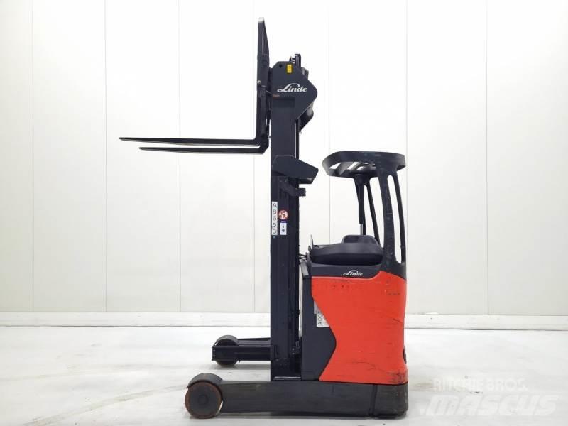 Linde R16-01 1120 Reachtruck voor hoog niveau