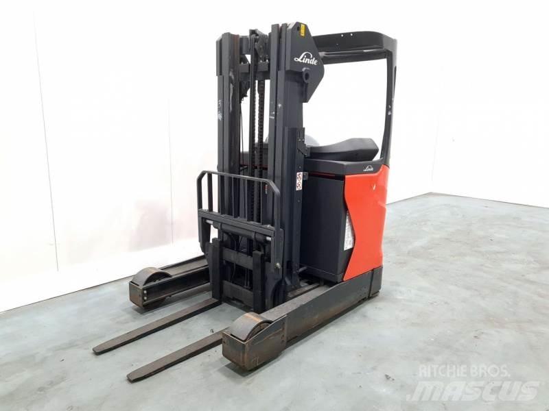 Linde R16-01 1120 Reachtruck voor hoog niveau
