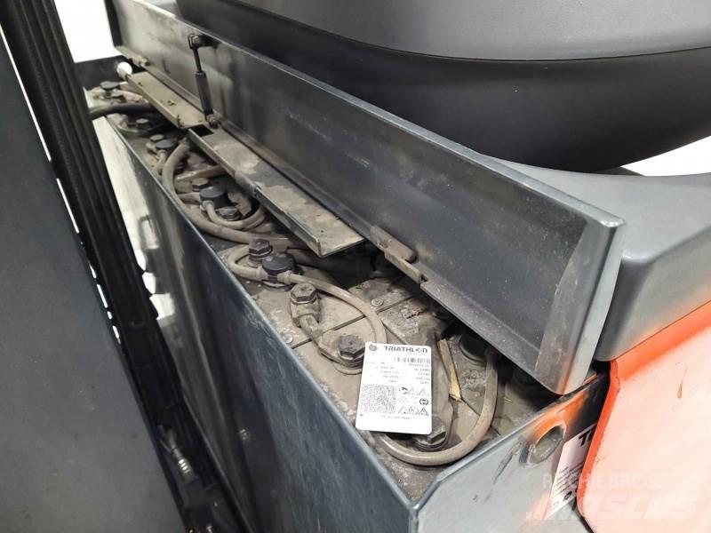 Linde R16HD-01 1120 Reachtruck voor hoog niveau