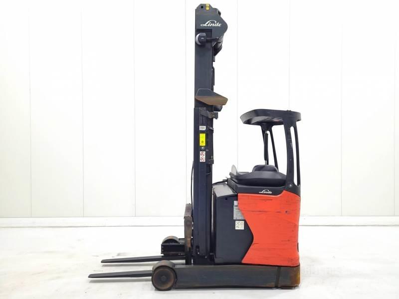 Linde R16N-01 Reachtruck voor hoog niveau