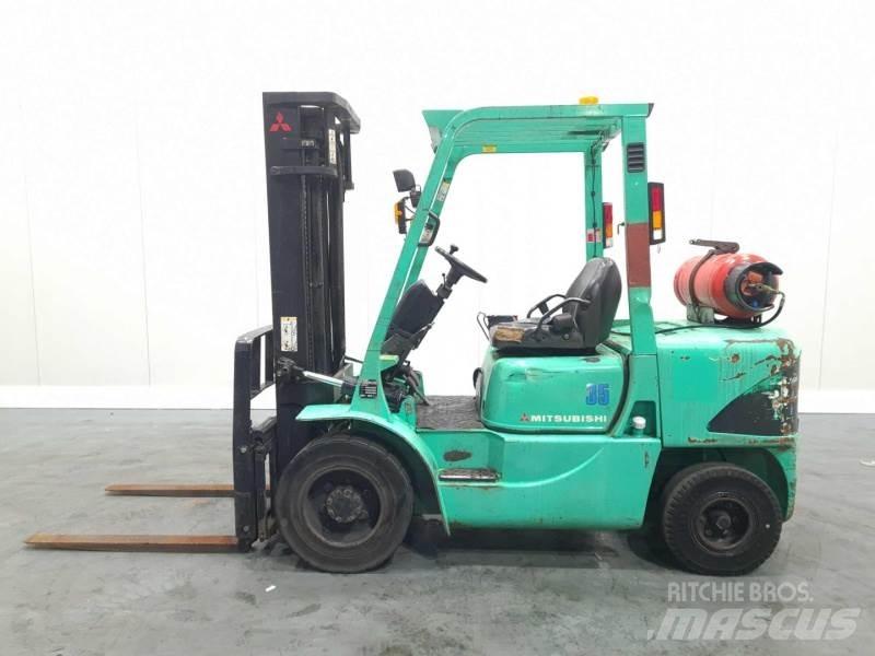 Mitsubishi FG35K LPG heftrucks