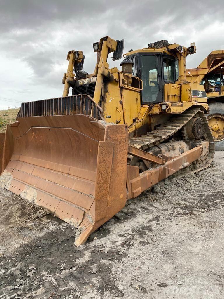CAT D9T Rupsdozers