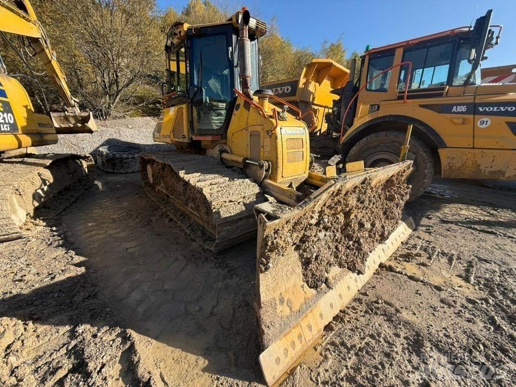 Komatsu D51PX Rupsdozers