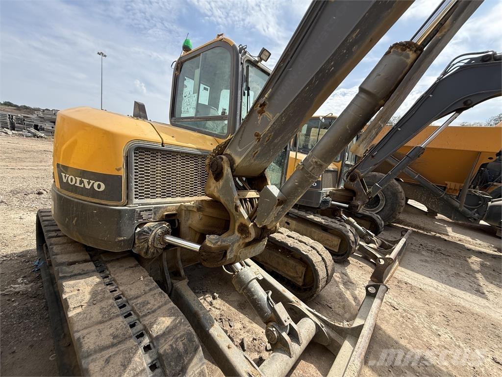 Volvo ECR88D Rupsgraafmachines