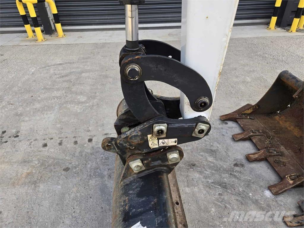 Bobcat E17 Minigraafmachines < 7t