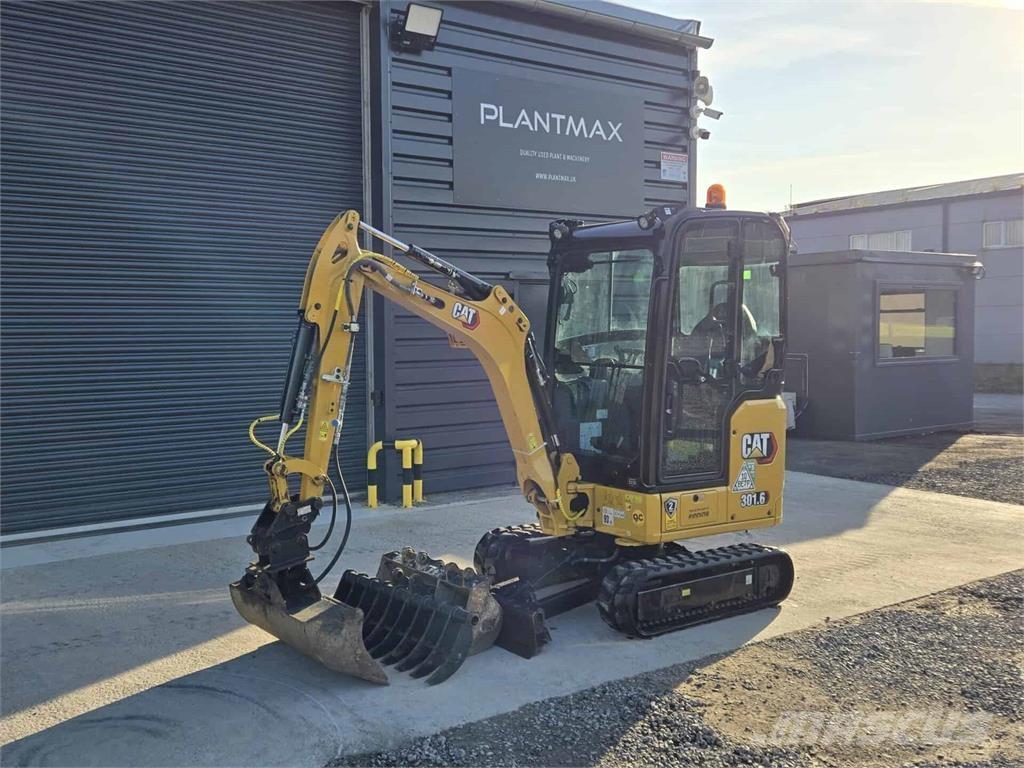 CAT 301.6 Minigraafmachines < 7t