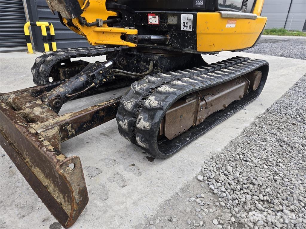JCB 8026 Minigraafmachines < 7t