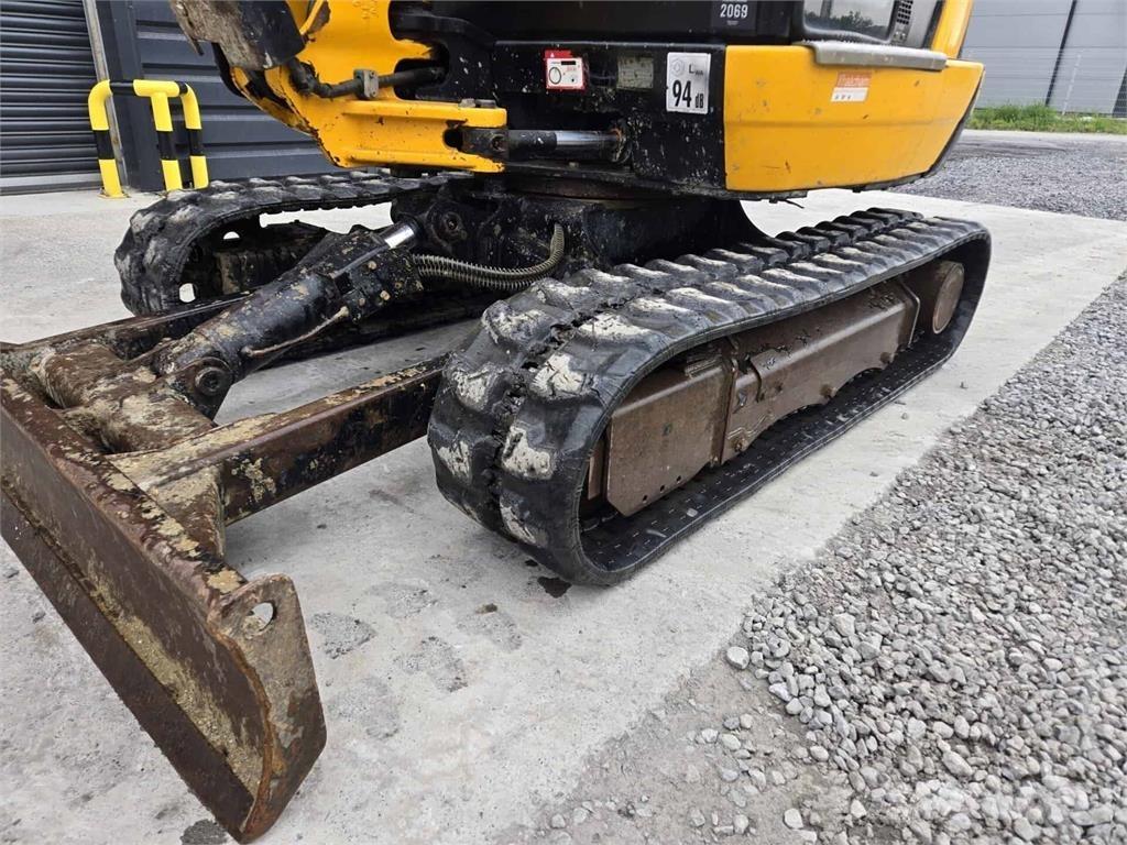 JCB 8026 Minigraafmachines < 7t