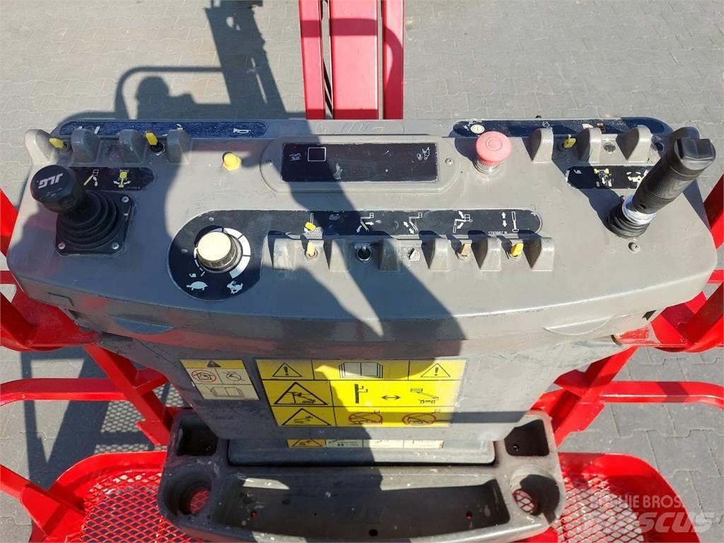 JLG M450AJ Knikarmhoogwerkers