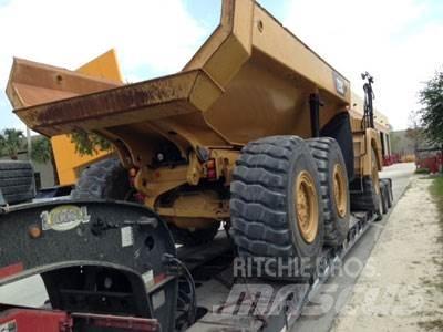 CAT 725C Knik dumptrucks