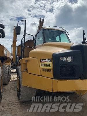 CAT 740B Knik dumptrucks