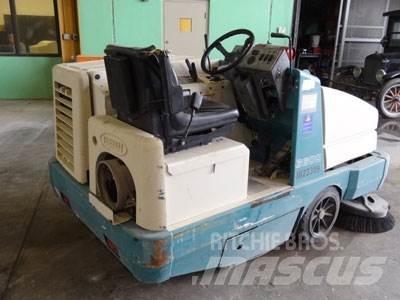 Tennant 6600LP Veegmachines