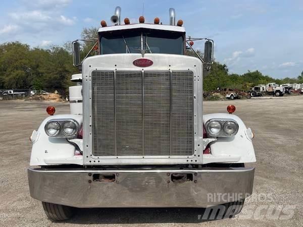 Peterbilt 359 Sleepwagens
