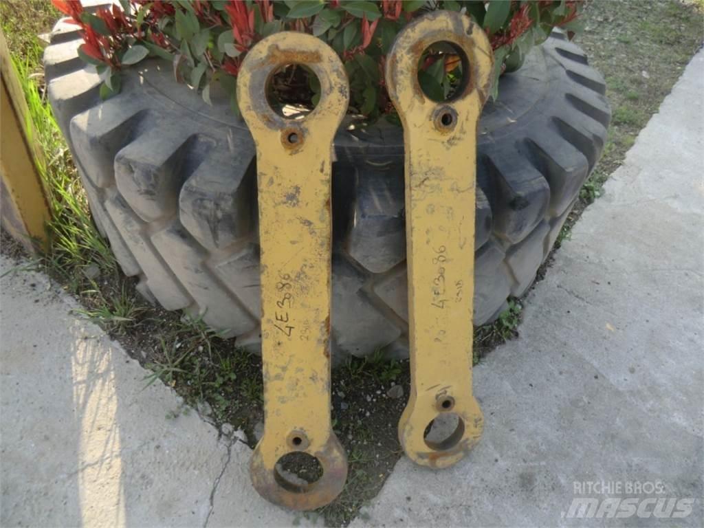 CAT 231D Chassis en ophanging