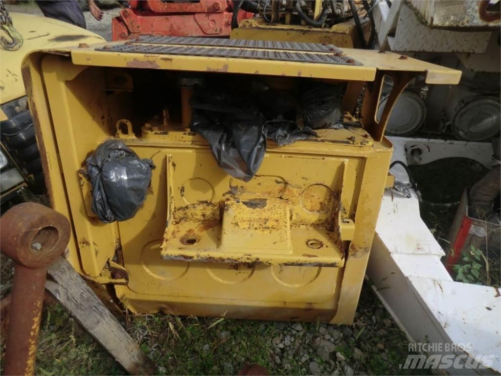 CAT 735 Chassis en ophanging