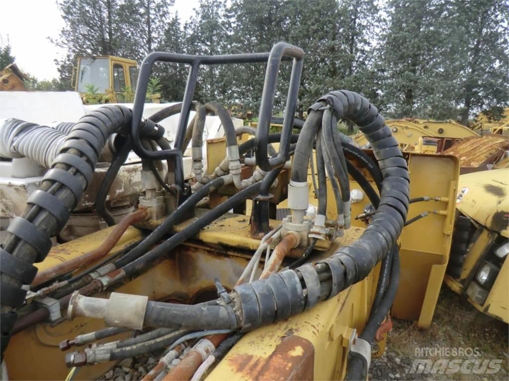 CAT 735 Chassis en ophanging