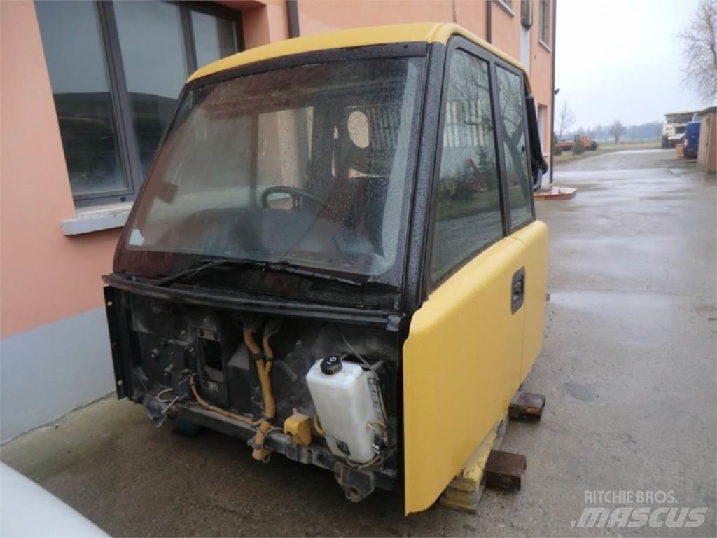 CAT 735 Chassis en ophanging
